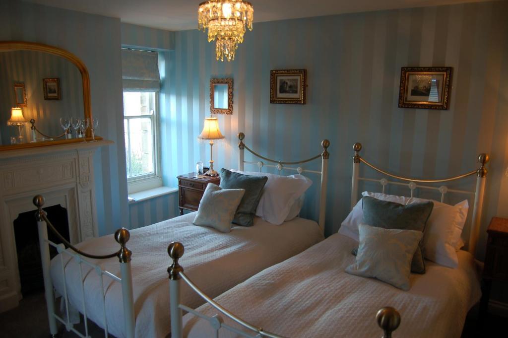 Quali sono i migliori hotel vicino a Warkworth Castle & Hermitage? Amble Camera foto